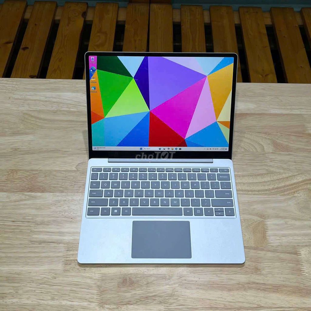 Microsoft Surface Laptop Go 2 i5 Gen 11 16GB/256GB. Mua bán Laptop tại Huyện Thường Xuân Thanh Hóa được đăng bởi Nguyễn Ngọc hình 1
