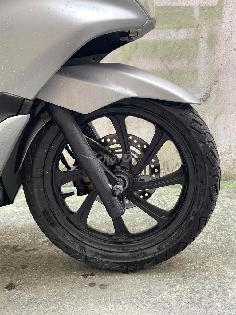 PCX 150 2019 chính chủ xe đẹp chuẩn. Mua bán Xe máy tại Thành phố Thủ Đức Tp Hồ Chí Minh được đăng bởi Lê Hạnh hình 4