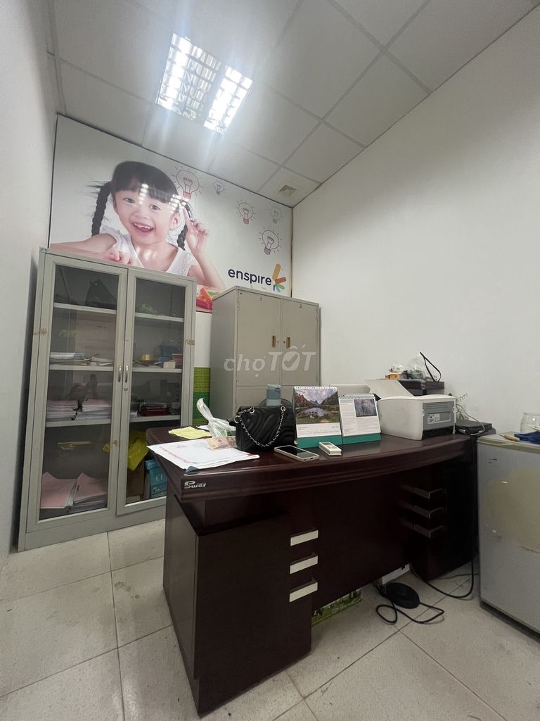 Bán bàn làm việc Hoà Phát gỗ nâu. Mua bán Đồ dùng văn phòng tại Quận Ngô Quyền Hải Phòng được đăng bởi Phương hình 1