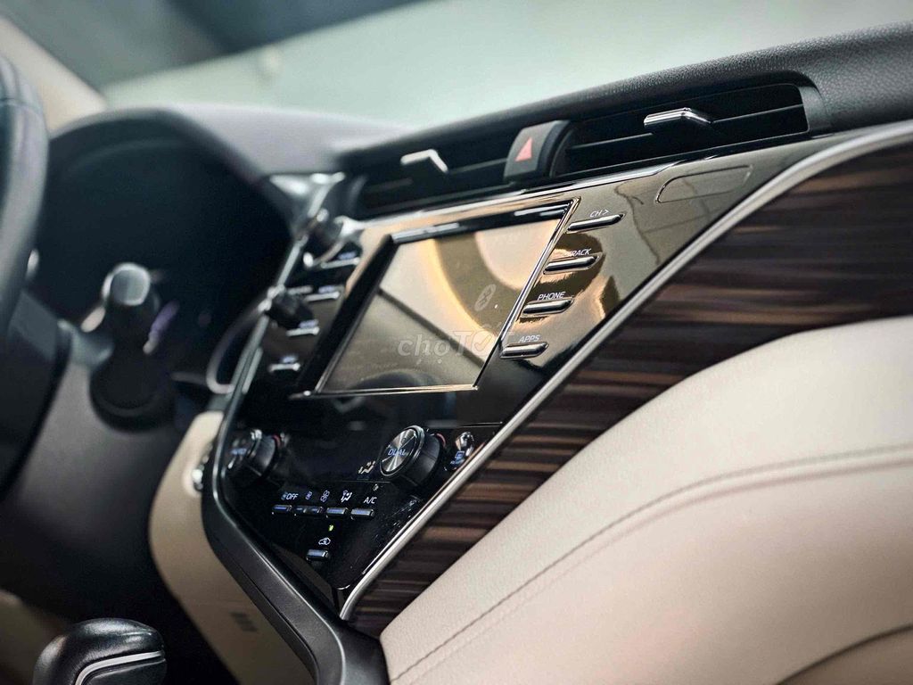 🚗 𝐓𝐨𝐲𝐨𝐭𝐚 𝐂𝐚𝐦𝐫𝐲🍊 𝟐.𝟎𝐆 𝐌𝐨𝐝𝐞𝐥 𝟐𝟎𝟐𝟎 𝐒𝐢𝐞̂𝐮 𝐋𝐮̛𝐨̛́𝐭 🚗. Mua bán Ô tô tại Thành phố Thủ Đức Tp Hồ Chí Minh được đăng bởi Đông A Car hình 11