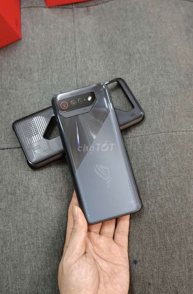 ROG Phone 7 12/256Gb Siêu Cân Game, Rom QTế. Mua bán Điện thoại tại Quận Tân Bình Tp Hồ Chí Minh được đăng bởi Kiên Android Shop hình 1