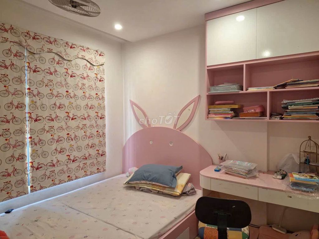 Bán căn hộ 2PN VinHomes Ocean Park view hồ