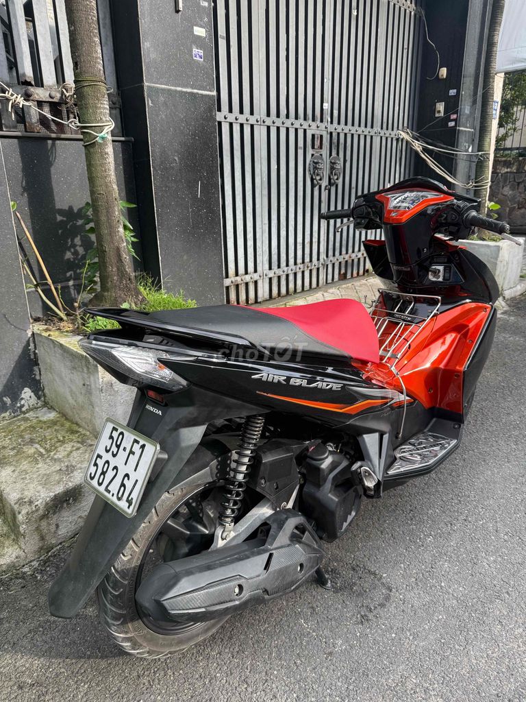 air blade 2014 bstp giấy tờ nghiêm chỉnh. Mua bán Xe máy tại Quận Gò Vấp Tp Hồ Chí Minh được đăng bởi Thành Tuân hình 4