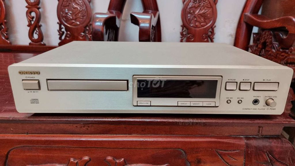 CD ONKYO C-724X MÀU GOLD SANG TRỌNG