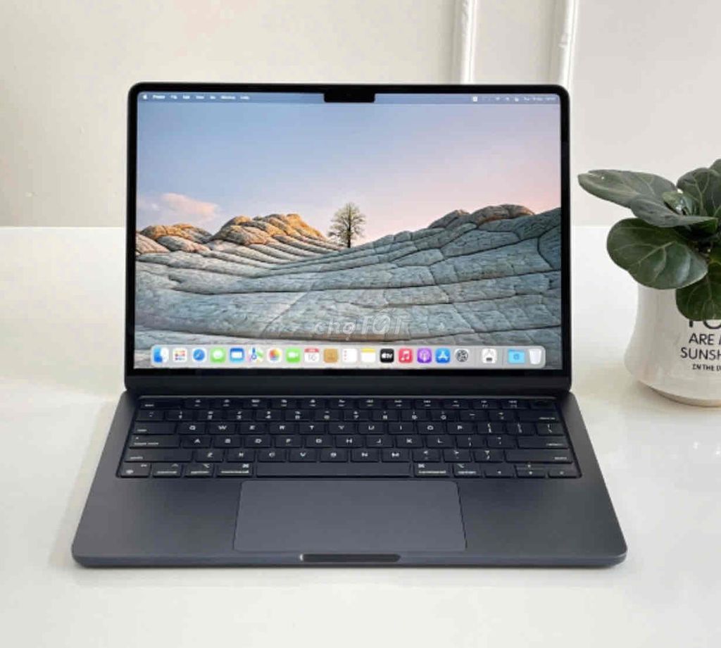 MacBook Air M2 - Máy Lướt Đẹp Pin Cao