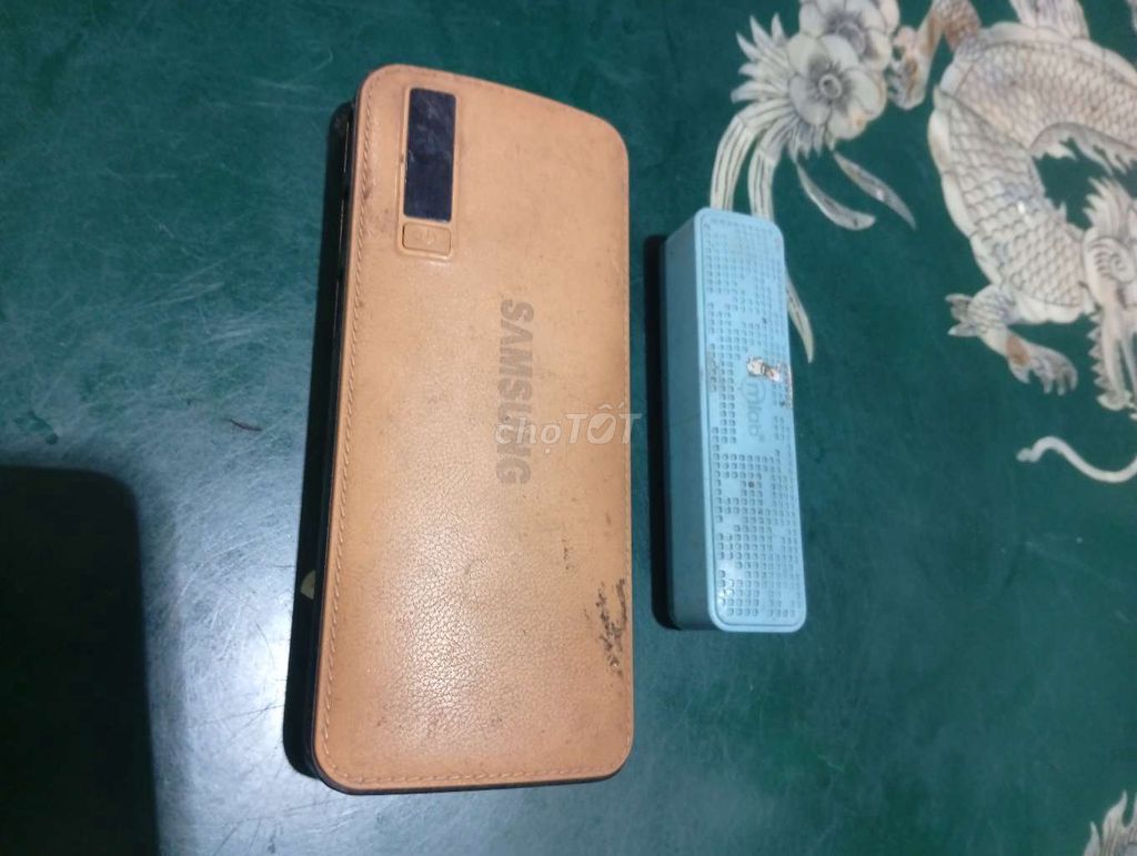 Pin sạc dự phòng. Mua bán Phụ kiện (Màn hình, Chuột...) tại Quận 12 Tp Hồ Chí Minh được đăng bởi Ông chú đồ cổ hình 1