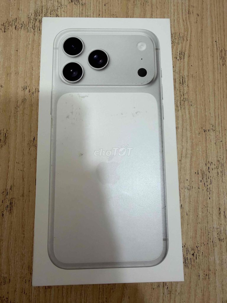 Apple iPhone 17 Pro Max 256GB Bạc Newseal. Mua bán Điện thoại tại Thành phố Thủ Đức Tp Hồ Chí Minh được đăng bởi Decade hình 1