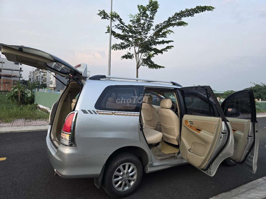 Toyota Innova 2010 G Số sàn Bạc. Mua bán Ô tô tại Quận 12 Tp Hồ Chí Minh được đăng bởi A Tuan hình 9