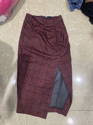 CHÂN VÁY ZARA.. Mua bán Quần áo tại Quận Đống Đa Hà Nội được đăng bởi Hằngg Đỗ