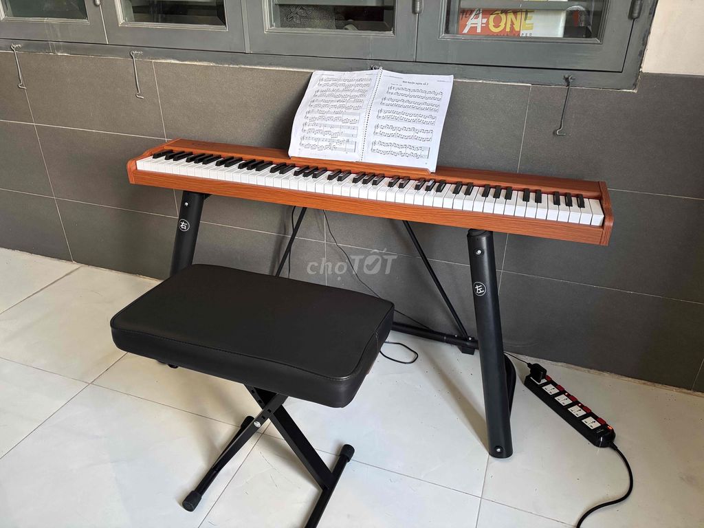 Bán cả cimbo đàn cho người mới học như trên hình. Mua bán Nhạc cụ tại Huyện Vĩnh Cửu Đồng Nai được đăng bởi Phạm Vinh hình 1