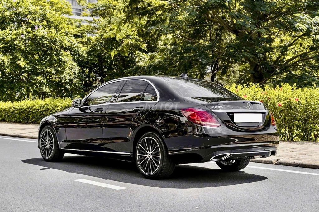 Mercedes C200 Exclusive 2019 - sang trọng lịch lãm. Mua bán Ô tô tại Quận Gò Vấp Tp Hồ Chí Minh được đăng bởi Trường Nguyễn Xe Sang hình 4