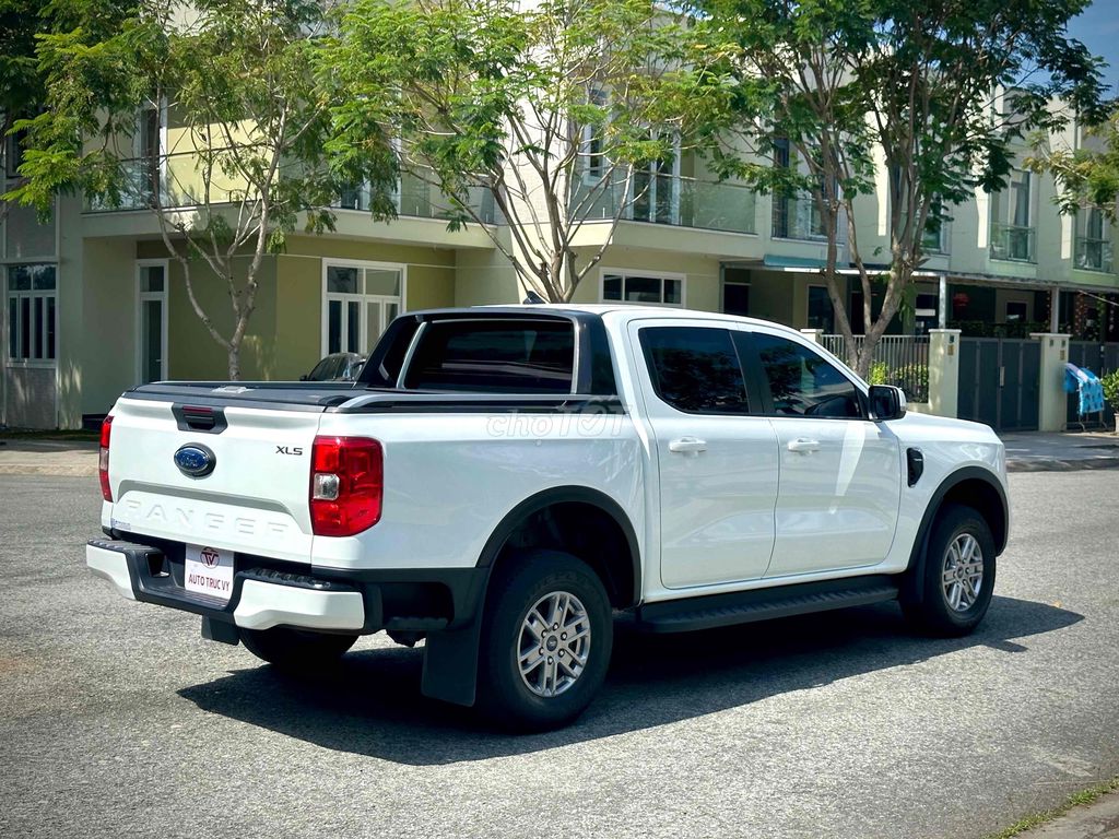 Ford Ranger 2023 XLS 2.0L 4x2 AT - 42000 km. Mua bán Ô tô tại Thành phố Thủ Dầu Một Bình Dương được đăng bởi Trần Đình Sáng hình 7