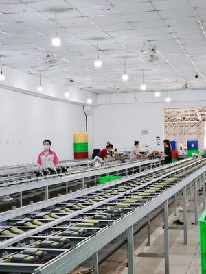 TUYỂN CÔNG NHÂN NAM 18-40 Tuổi