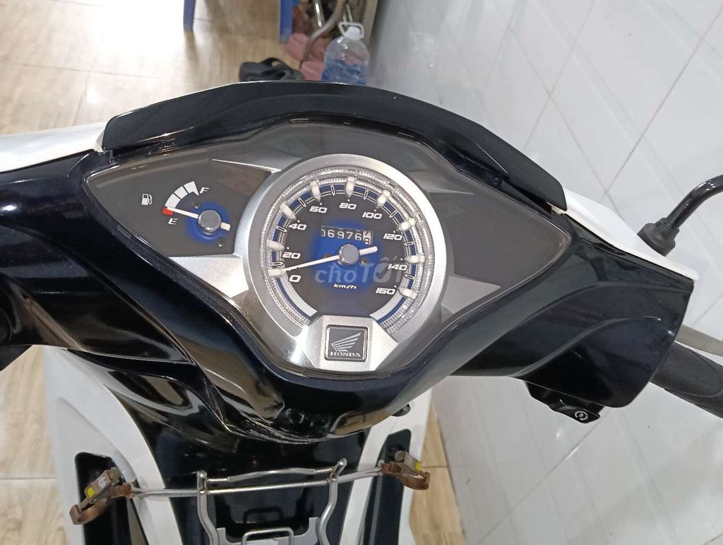 puture led Fi 2024, bs65,odo lướt. Mua bán Xe máy tại Quận Ninh Kiều Cần Thơ được đăng bởi Ti hình 2