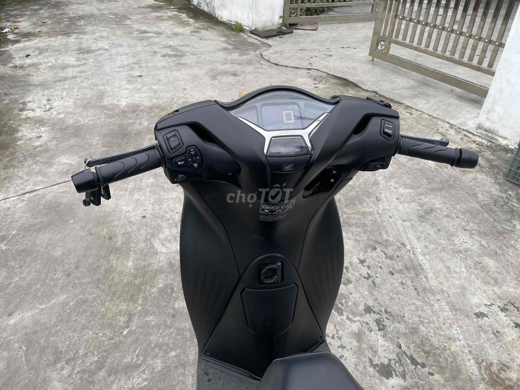 cần bán sh 125 2020 1 chủ. Mua bán Xe máy tại Quận Kiến An Hải Phòng được đăng bởi Đức Anh  hình 5