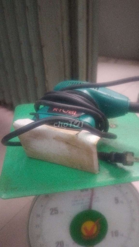 Máy chà nhám Ryobi Nhật Bản 100V Xanh ngọc. Mua bán Đồ chuyên dụng, Giống nuôi trồng tại Quận 4 Tp Hồ Chí Minh được đăng bởi pham hai nam hình 1