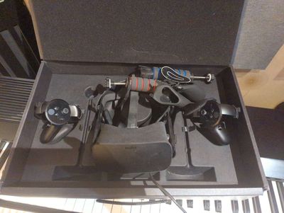 Bộ chơi game VR Thực tế ảo Oculus Rift CV1 cho PC. Mua bán Thiết bị chơi game tại Quận Tân Bình Tp Hồ Chí Minh được đăng bởi Phạm Thị Phương