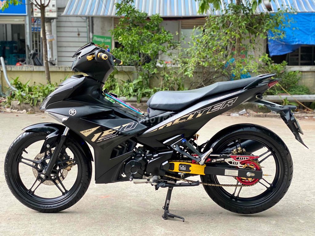 xe exciter đk 2021 chạy 5000 km mới 99%