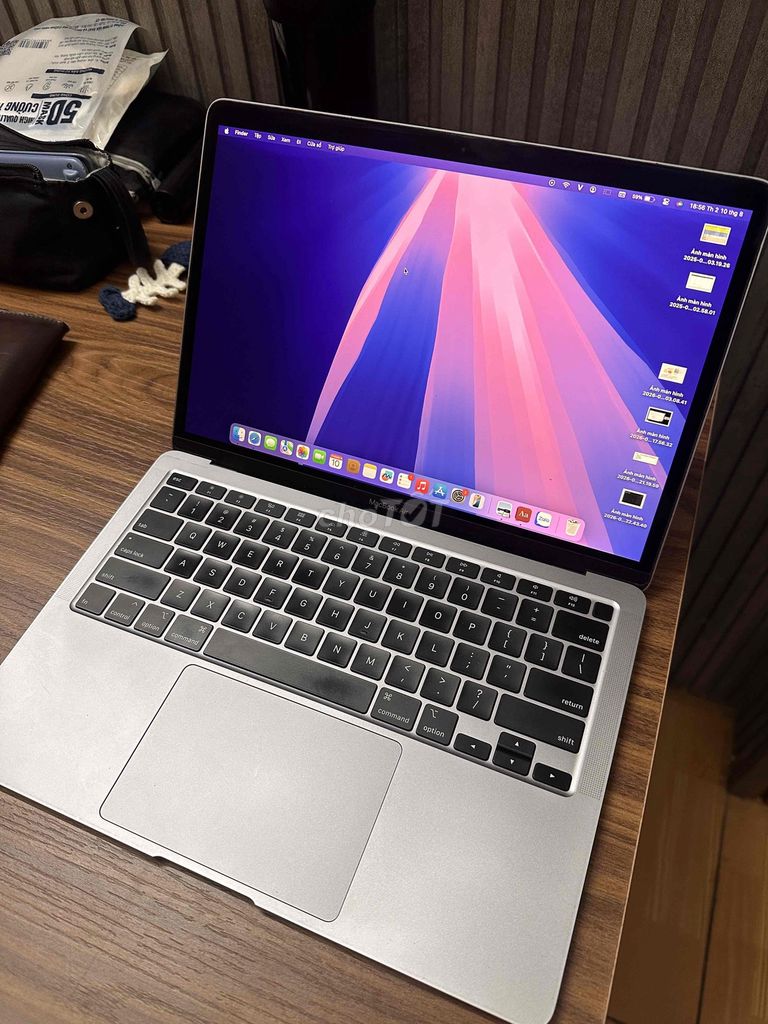 Apple MacBook Air 2020 i3 8GB Xám. Mua bán Laptop tại Quận Liên Chiểu Đà Nẵng được đăng bởi ng.hoang_phuc hình 1