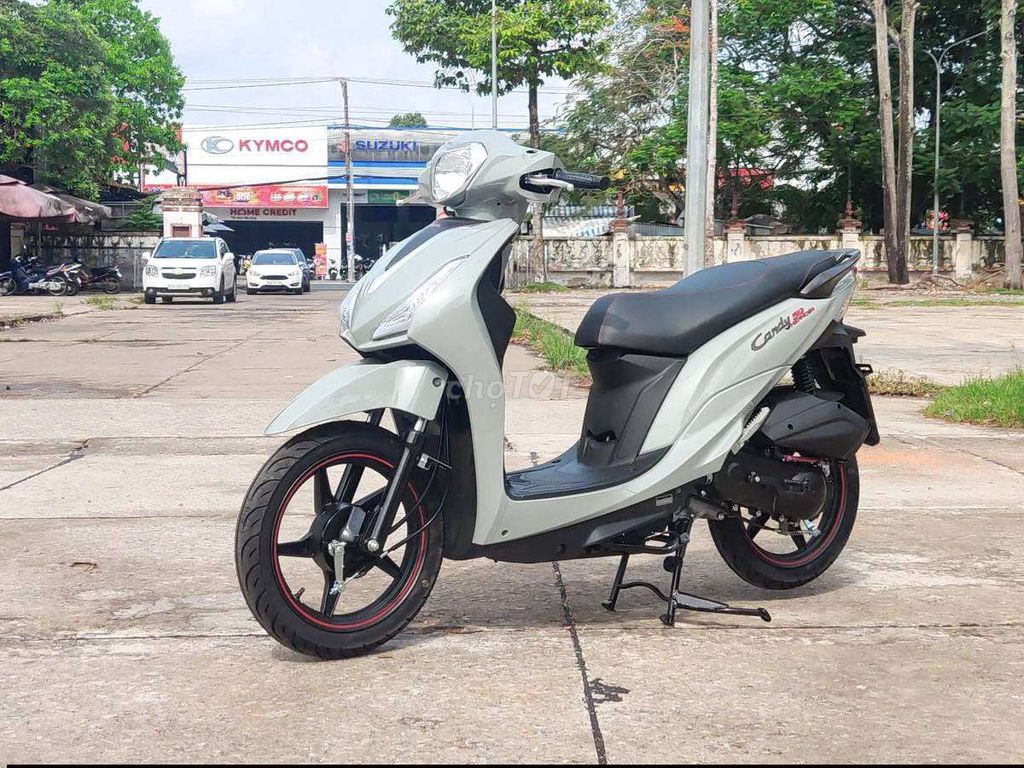 KYMCO Hermosa 2025 FI Серый цемент