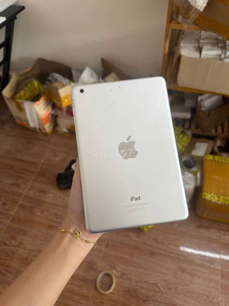 mini2, 16g, pin trâu, màn ám. Mua bán Máy tính bảng tại Thành phố Thủ Dầu Một Bình Dương được đăng bởi Phước Mobile hình 1