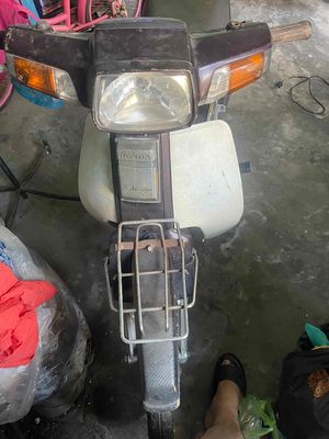 xe để lâu ko đi cần tiền bán lại giá cả hợp lý ban. Mua bán Xe máy tại Huyện Thanh Hà Hải Dương được đăng bởi Phạm thanh sang