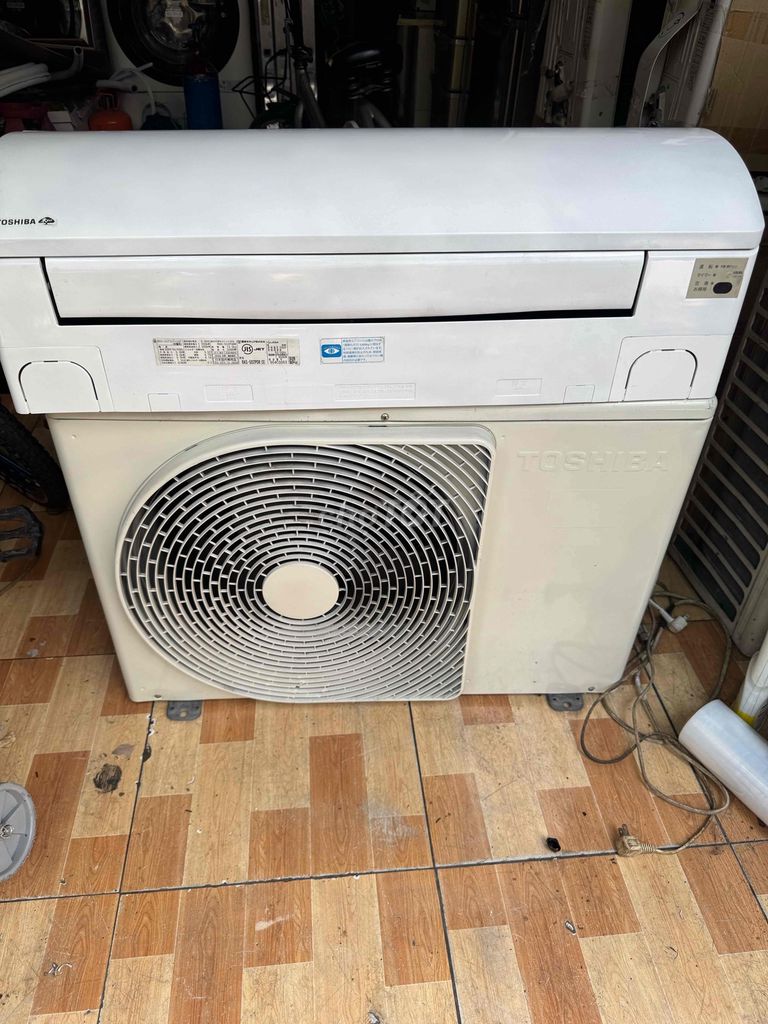 Máy lạnh Toshiba 2hp Inverter. Mua bán Máy lạnh, điều hoà tại Quận Bình Tân Tp Hồ Chí Minh được đăng bởi Nhựt hình 1