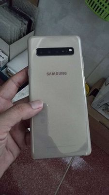 Galaxy S10 5G 8/512 màn đốm
