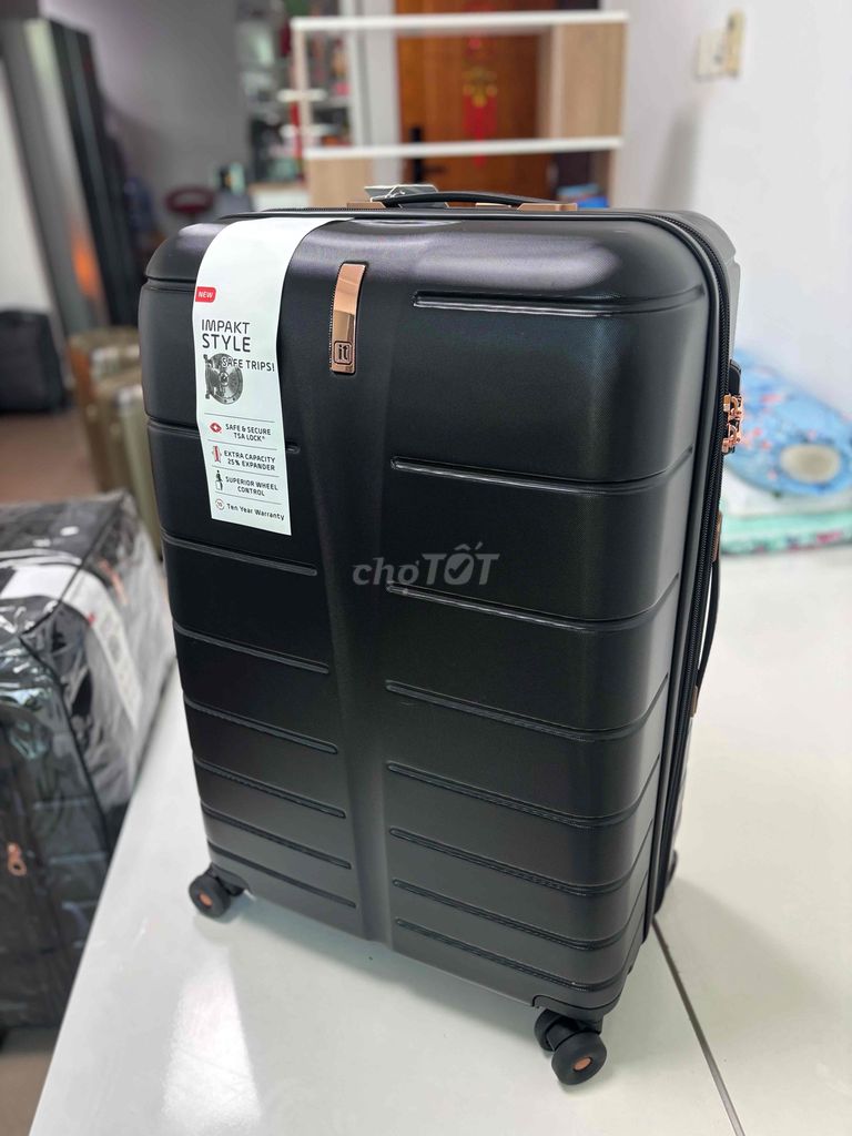 Vali iT dc Samsonite sx PC pha carbon Đen 20 inch. Mua bán Túi xách tại Quận 7 Tp Hồ Chí Minh được đăng bởi Thu Mua SamSoNite hình 1
