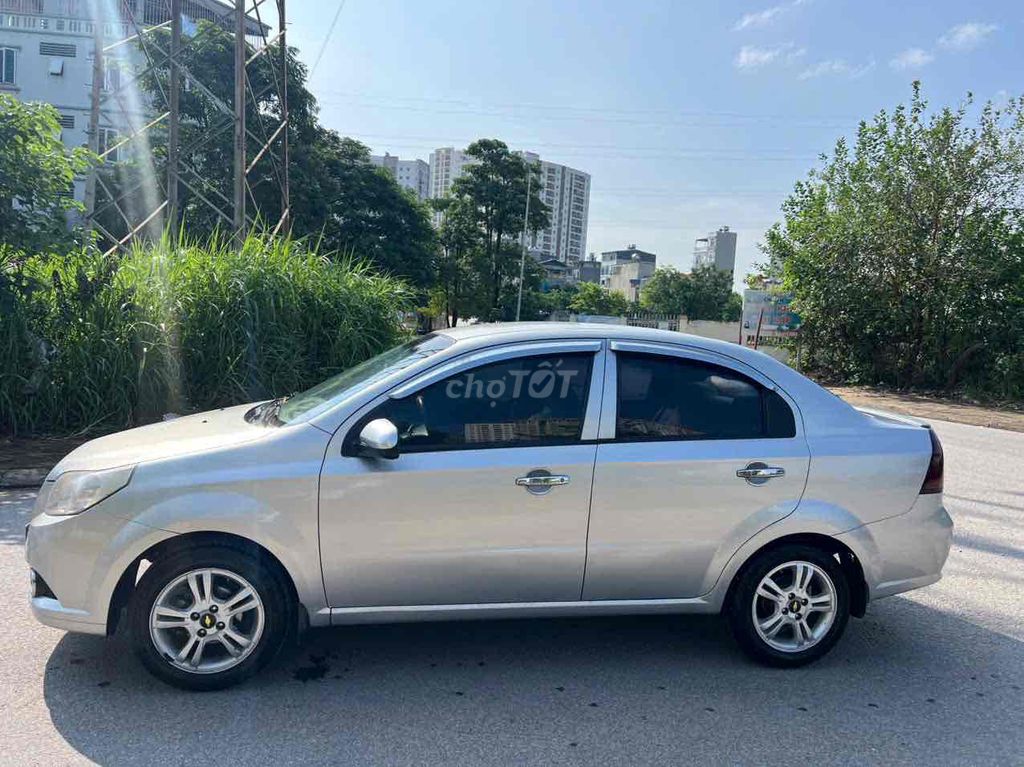 Chevrolet Aveo 2015 Bạc. Mua bán Ô tô tại Quận Hà Đông Hà Nội được đăng bởi Hiệp Xoăn Hà Đông hình 5