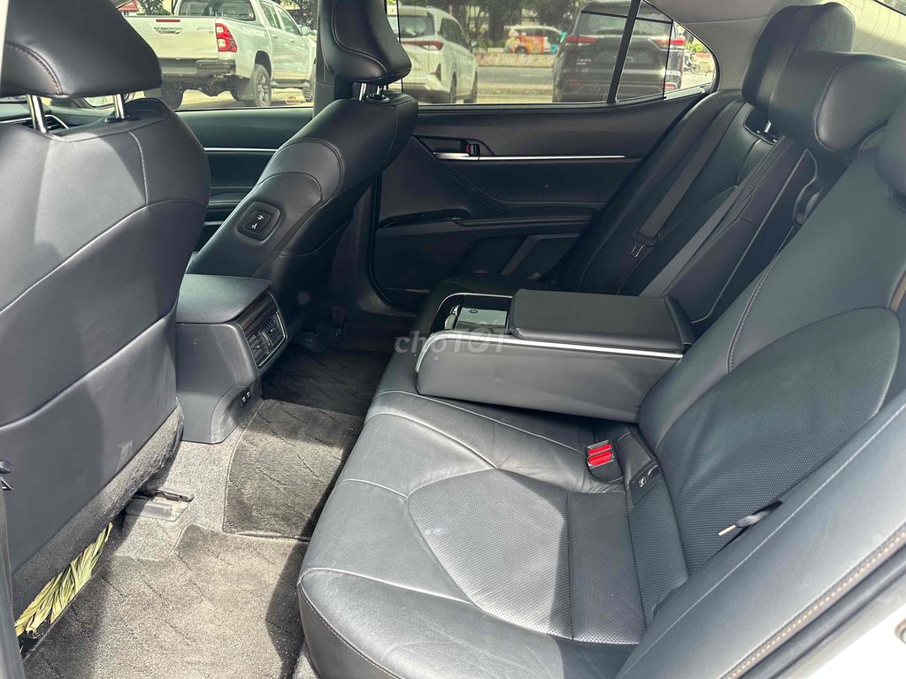 Toyota Camry 2019 2.5Q -xe Hãng BH 1 năm đẹp. Mua bán Ô tô tại Quận Bình Thạnh Tp Hồ Chí Minh được đăng bởi phuongneo hình 10