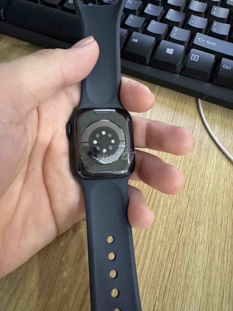 Cần bán apple watch s7 41mm GPS hàng VNA