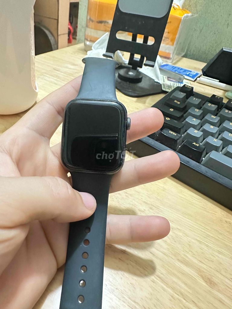 Apple Watch Series 6 không lên nguồn. Mua bán Thiết bị đeo thông minh tại Huyện Đông Anh Hà Nội được đăng bởi Đăng Sơn hình 1