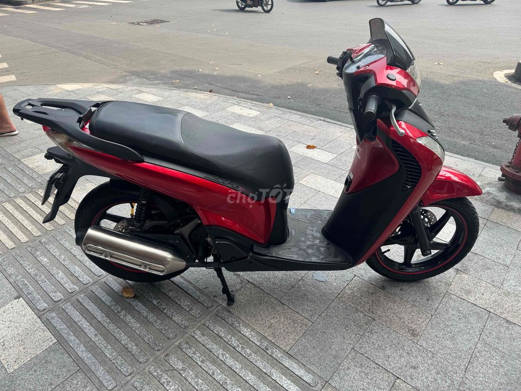 Honda SH Ý 150 Sm 106 Đỏ Nguyên zin. Mua bán Xe máy tại Quận 1 Tp Hồ Chí Minh được đăng bởi Bin Sơn hình 6