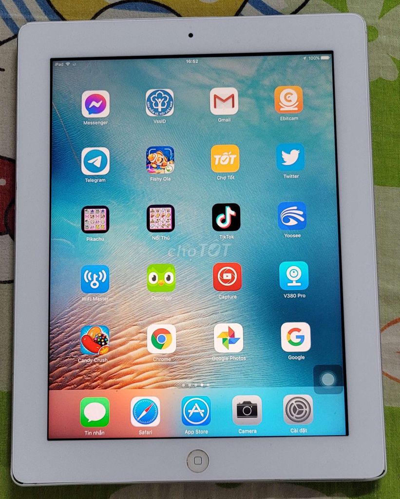 Ipad 4 bản 32gb xài tốt