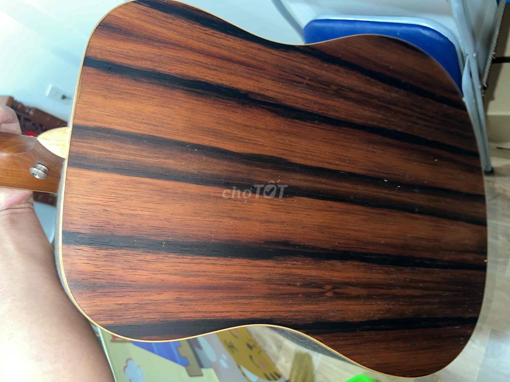 Dọn nhà cần bán gấp guitar Tanglewood