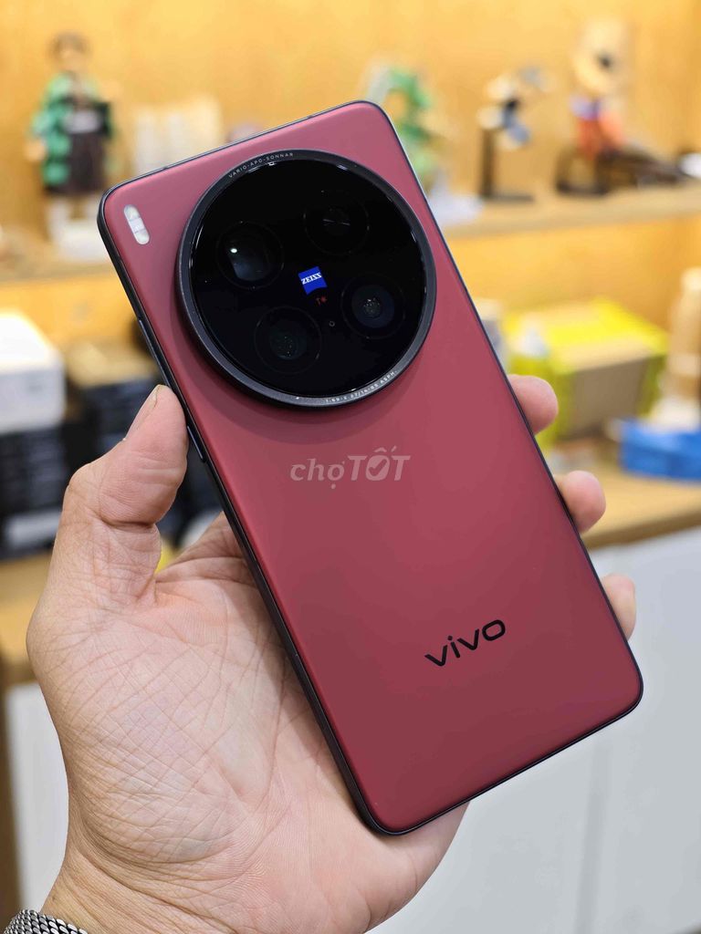 Vivo X200 Ultra 512GB Đỏ. Mua bán Điện thoại tại Quận 10 Tp Hồ Chí Minh được đăng bởi Khánh Trần hình 1