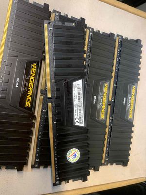 RAM TẢN PC4 16GB RAM CORSAIR BH 1-1