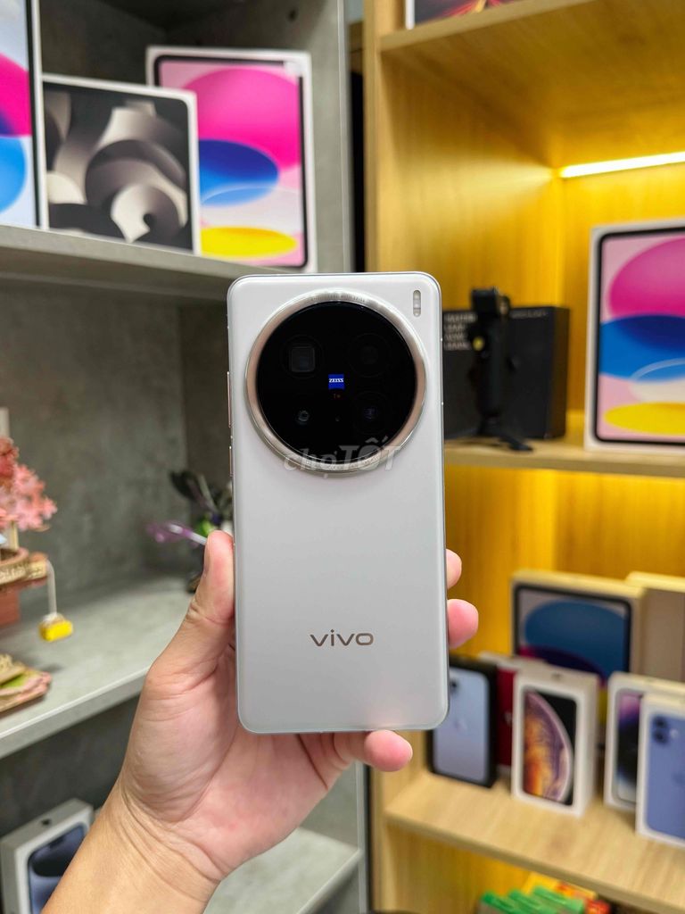 Vivo X200 Pro 5G Titan 12GB/256GB- Fullbox. Mua bán Điện thoại tại Thành phố Thủ Đức Tp Hồ Chí Minh được đăng bởi ChungStore2 hình 1