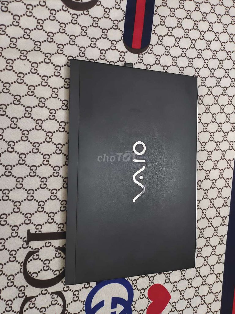 Vaio i5 8250U 8GB/256GB Đen + Mây tính bảng. Mua bán Laptop tại Quận Cái Răng Cần Thơ được đăng bởi Hải Phạm hình 1