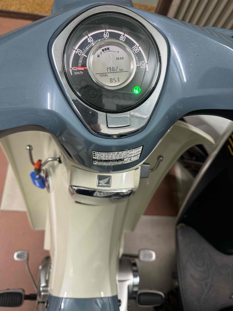 Honda Cub Cọp 125 2019 Xám trắng 1982 km. Mua bán Xe máy tại Thành phố Sóc Trăng Sóc Trăng được đăng bởi tân hình 1