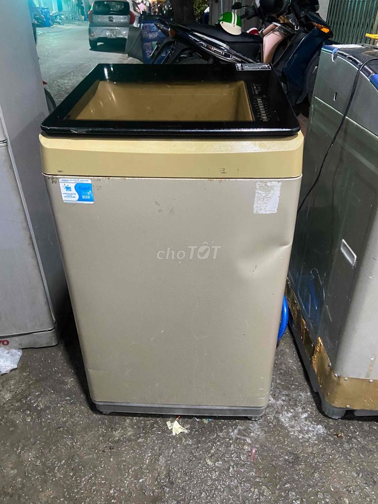 Máy giặt Aqua 9kg cửa trên Vàng kem. Mua bán Máy giặt tại Thành phố Dĩ An Bình Dương được đăng bởi Gia phát hình 1