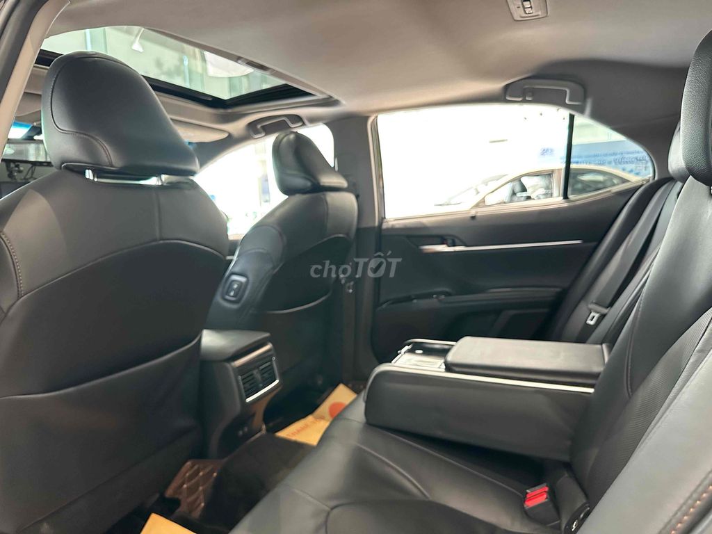 Toyota Camry 2.5 Q ĐEN 2021 xe HÃNG BAO GIÁ TỐT. Mua bán Ô tô tại Quận Bình Thạnh Tp Hồ Chí Minh được đăng bởi phuongneo hình 11