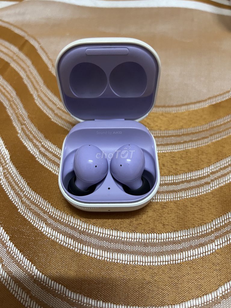 Tai nghe Samsung Buds Live 2 Tím. Mua bán Tivi, Âm thanh tại Quận Tân Phú Tp Hồ Chí Minh được đăng bởi Johntran hình 1