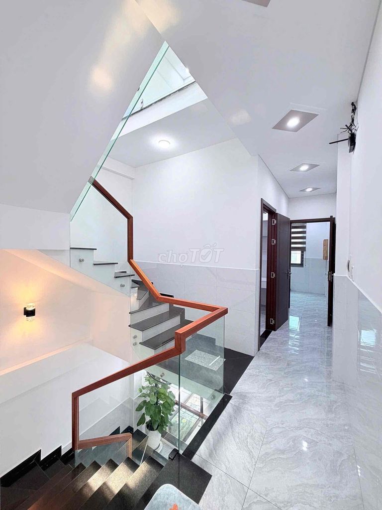 Nhà 4 tầng full nội thất – kiệt trần cao vân, thanh khê