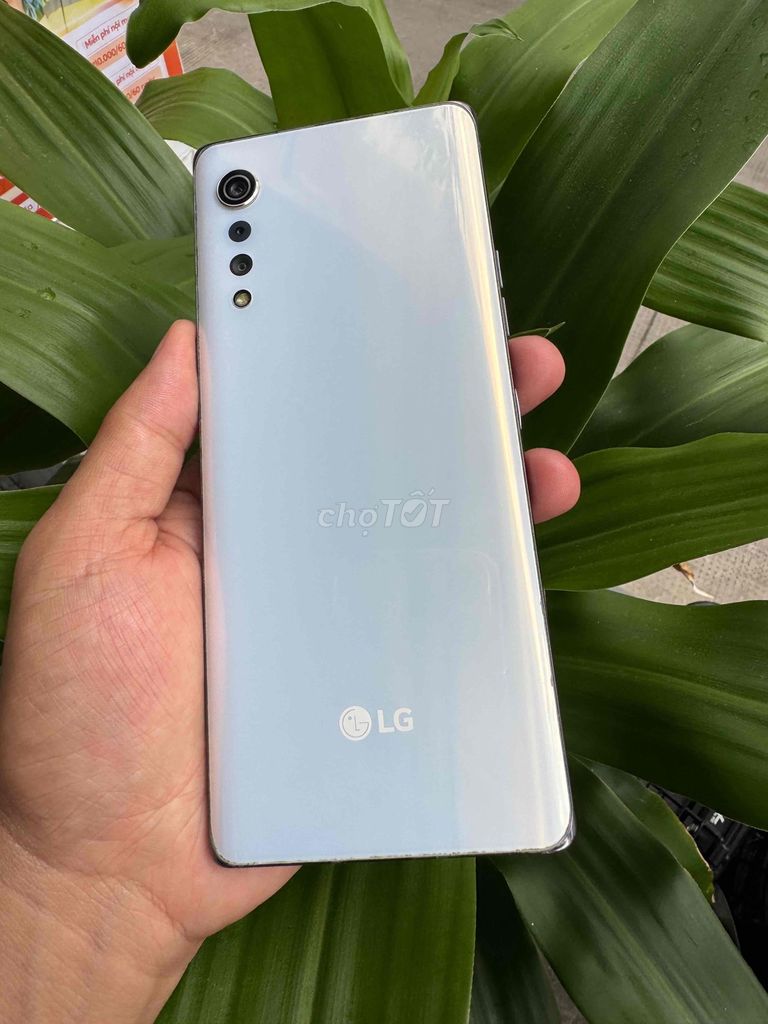 LG Velvet 8GB/128GB Trắng Snapdragon 765G. Mua bán Điện thoại tại Quận Ninh Kiều Cần Thơ được đăng bởi phan Nhân  hình 1