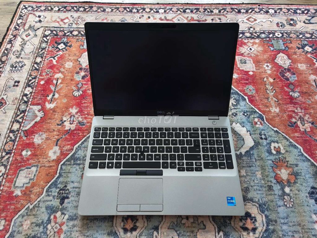 Dell Latitude 5511 i7 10850H/32/256/FHD VGA rời