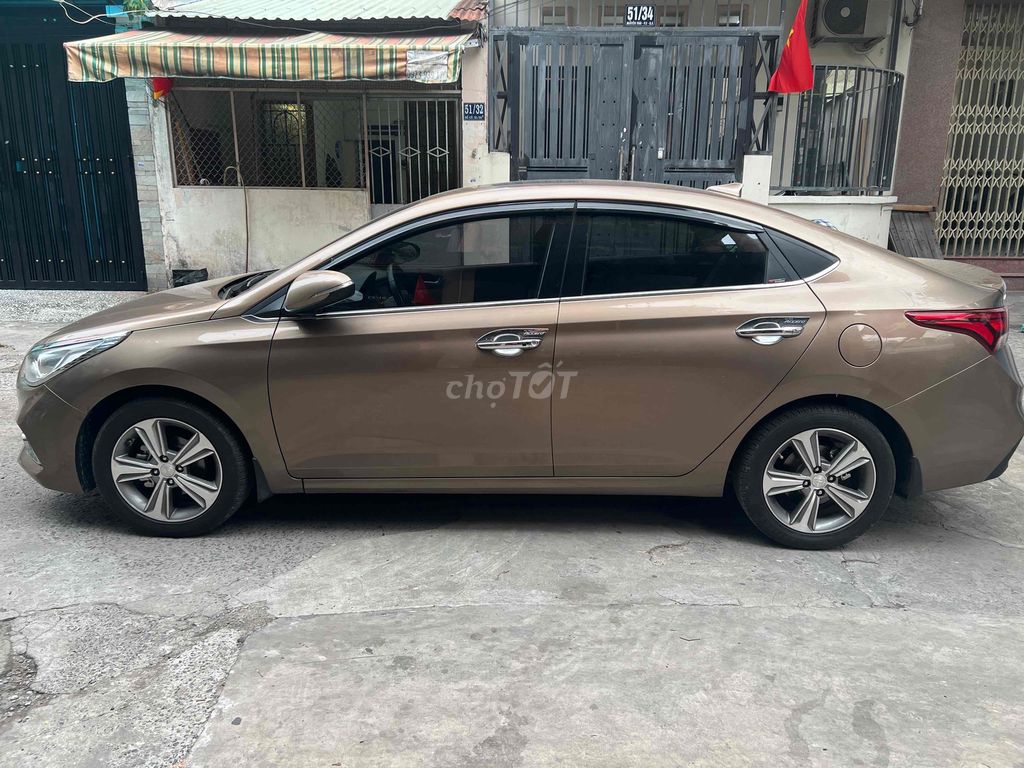 🍀Bán HYUNDAi ACCENT 1.4 ATH sx 2020 màu vàng cá. Mua bán Ô tô tại Thành phố Thuận An Bình Dương được đăng bởi MR Hiền  hình 4