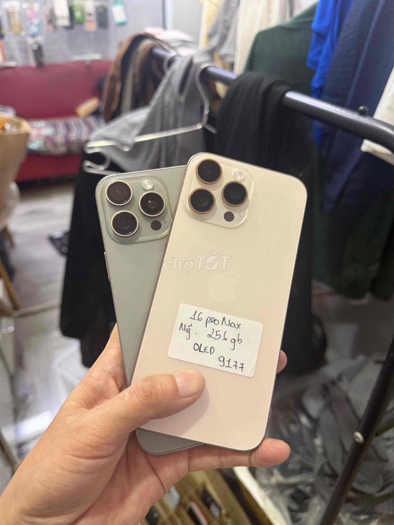 Apple iPhone 16 Pro Max 256GB Nhiều màu ngon. Mua bán Điện thoại tại Quận Hải Châu Đà Nẵng được đăng bởi Hoàng Táo 273 Nguyễn Hoàng hình 1