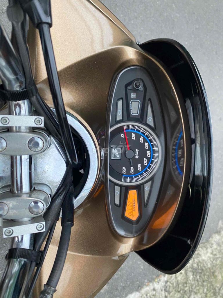 Honda PCX с умным ключом SMK, регистрация Хошимина